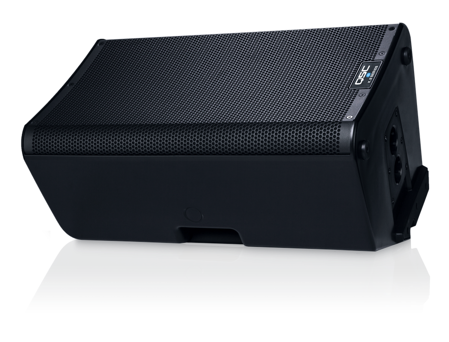 QSC K10.2 view 3